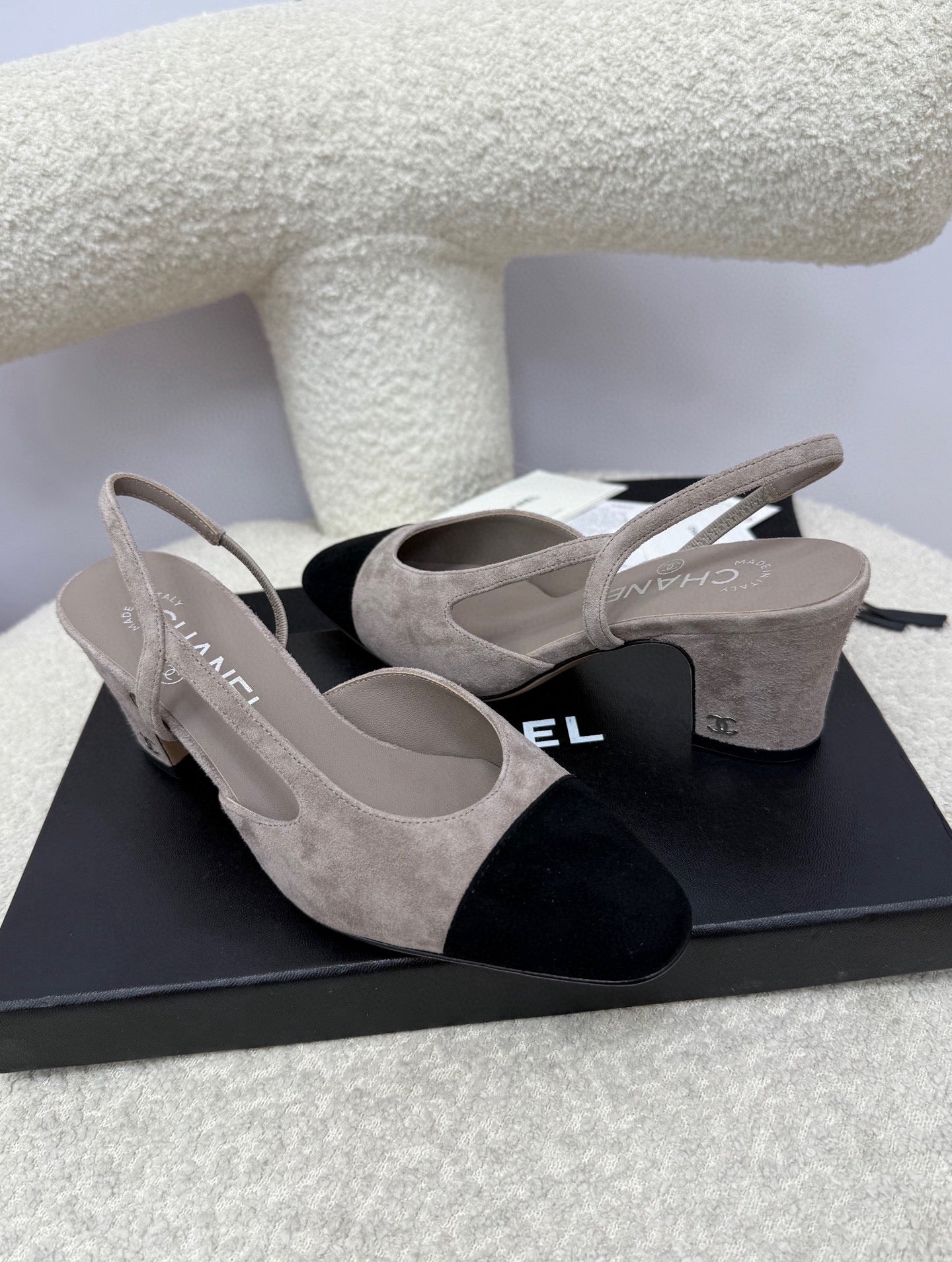 25A Slingback Grey Black Suede