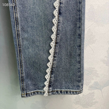 25 Lace panel jeans
