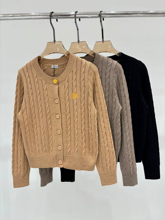 LO 25 Spring and Summer New Round Neck Letter Logo Embroidered Button Knitted Cardigan