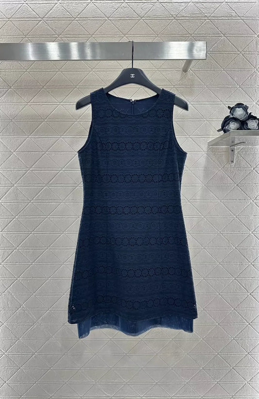 CE 25 Summer new round neck hollow embroidery vest dress