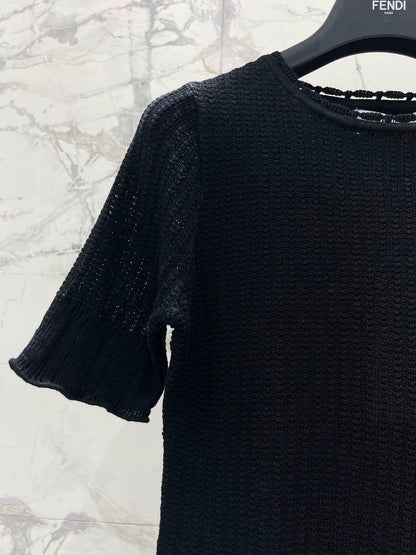F 25 New Round Neck Short Sleeve Knit Top