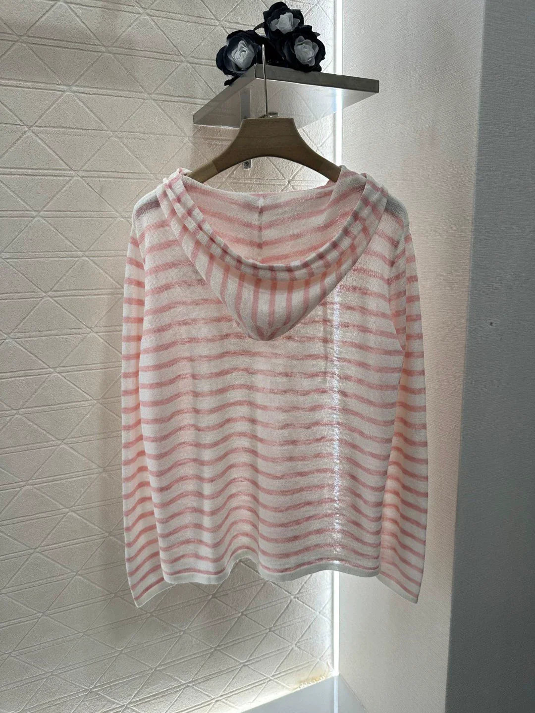 LO 25 New Hooded Striped Knit Sunscreen Top