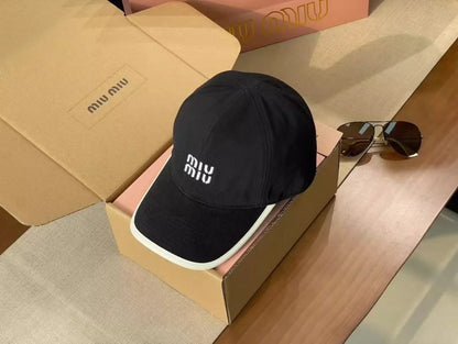 m 25 New baseball caps