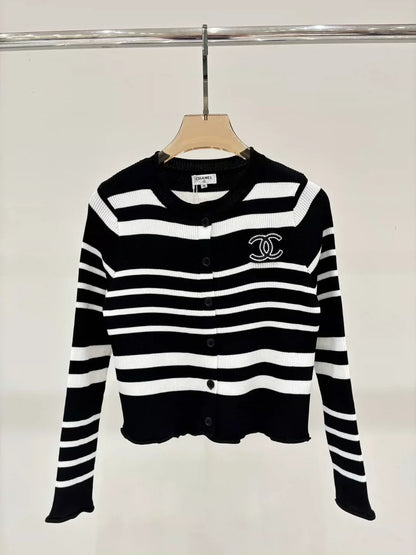 C 25 Spring and Summer New Round Neck Letter Logo Knitted Cardigan
