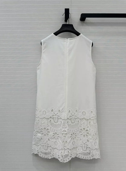 VA 25 New Vacation Style Sleeveless Little White Dresses