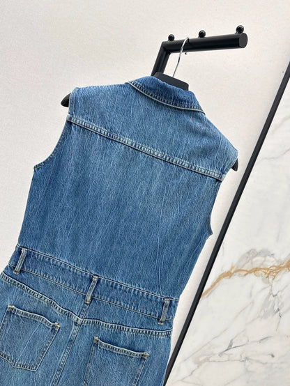25 Spring/Summer New Sleeveless Denim Dresses