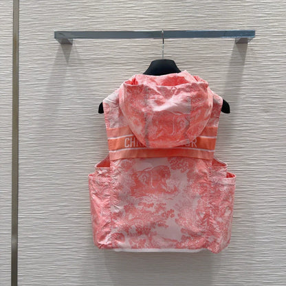D 25 New Printed Bee Embroidery Buttoned Hooded Vest