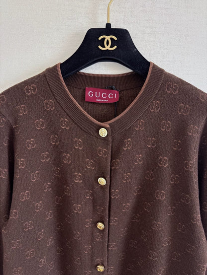 25 Early Spring New Round Neck Letter Jacquard Full Print Casual Knitted Cardigan