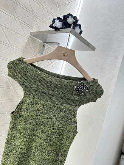 C 25 New One-Shoulder Knit Tops