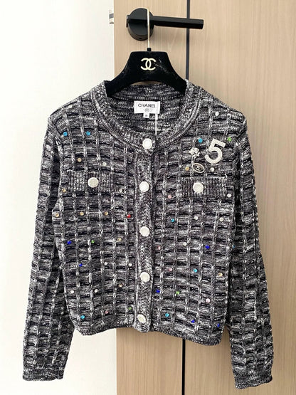 C New 25th Plaid Single-Breasted Round Neck Long-Sleeved Knit Cardigan(white/black/red)