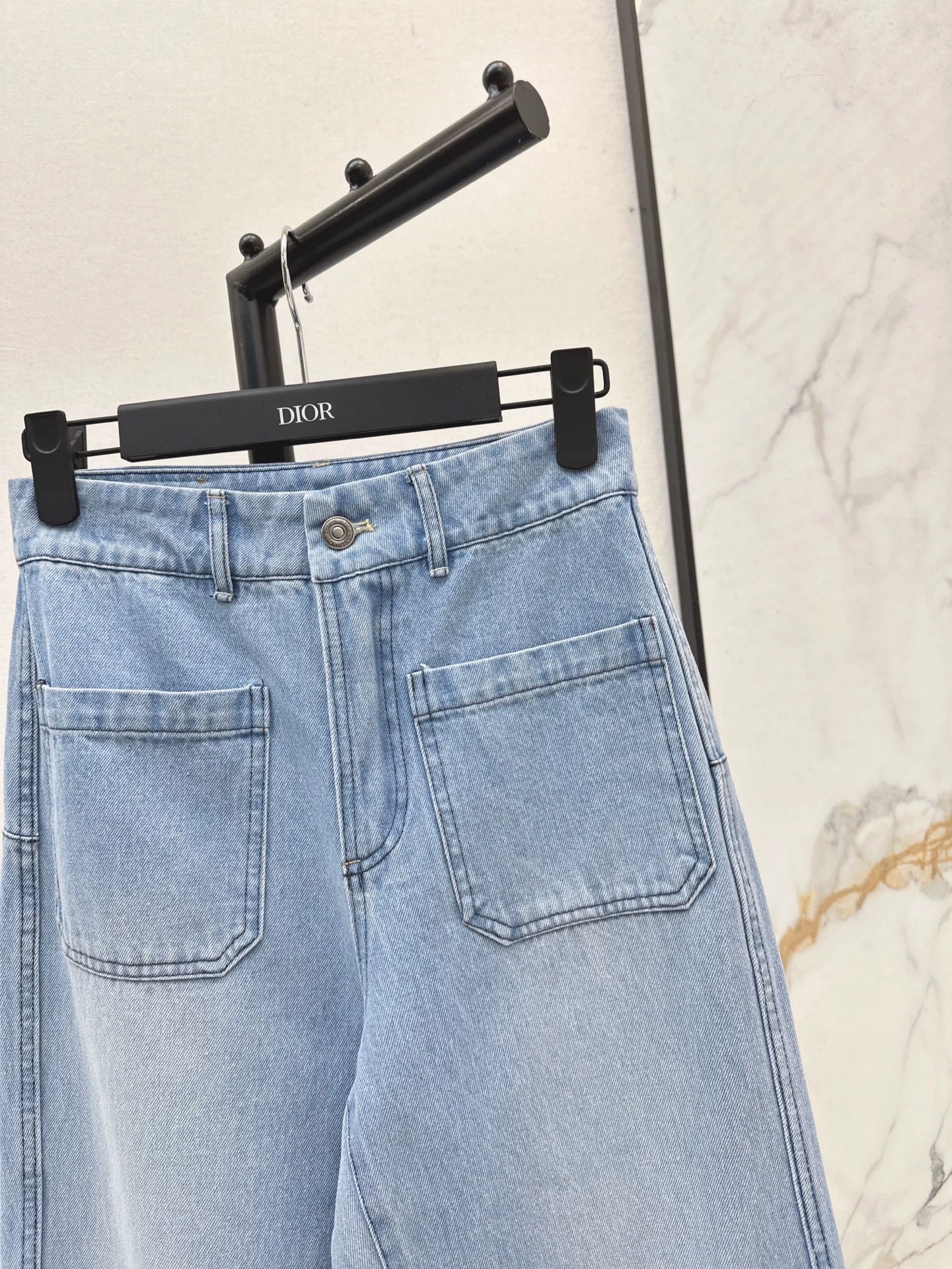 D 25 Spring/Summer New Denim Trousers