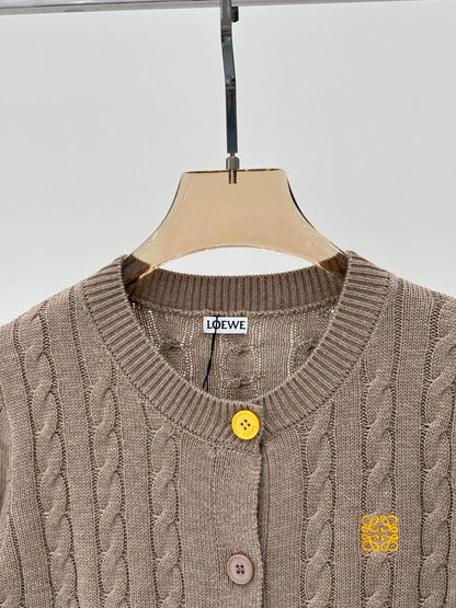 LO 25 Spring and Summer New Round Neck Letter Logo Embroidered Button Knitted Cardigan