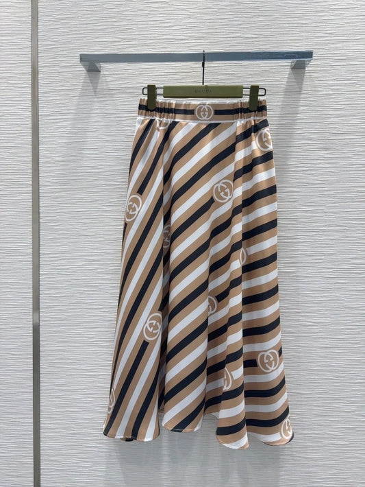 G 25 New Clashing Color Stripe Letter Half Skirt(brown orange)