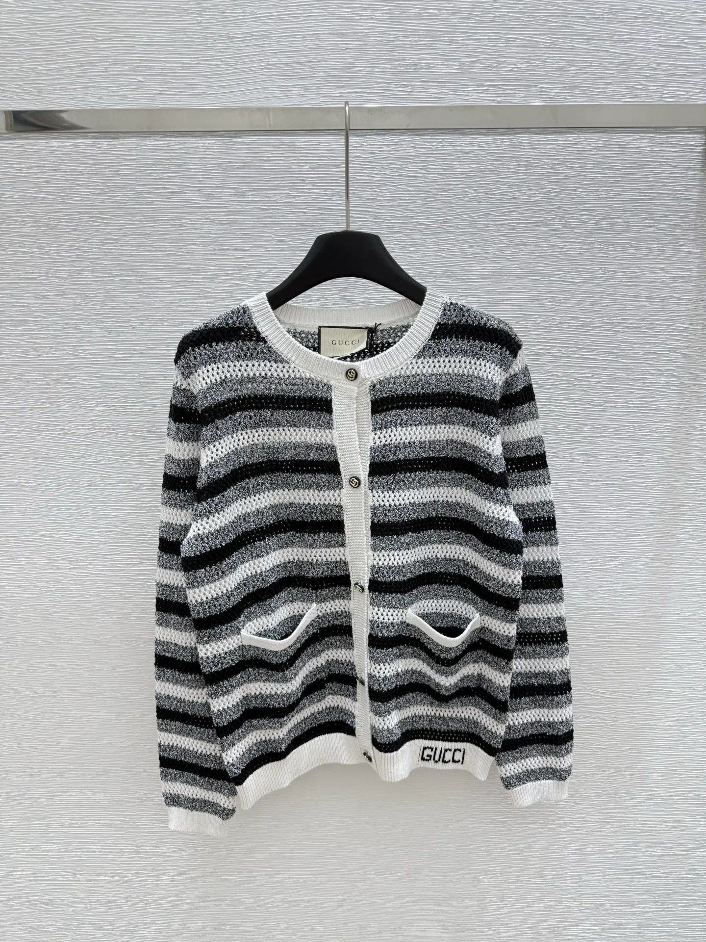 G 25 New Striped Letter Round Neck Long Sleeve Knit Cardigan