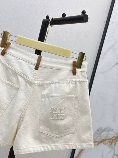 M 25 Spring/Summer Latest Patchwork Leather Embellished Denim Shorts
