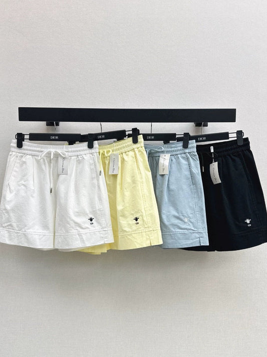D 25 New Bee Embroidered Casual Shorts