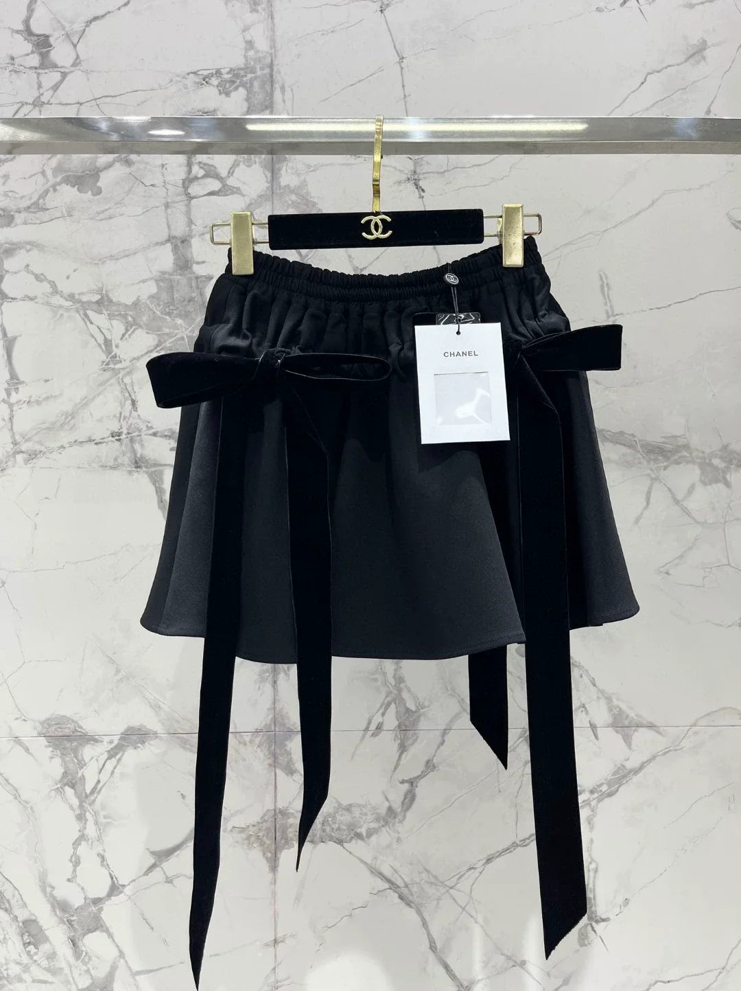 25 new style Hepburn style slim bow tie black A-line short skirt