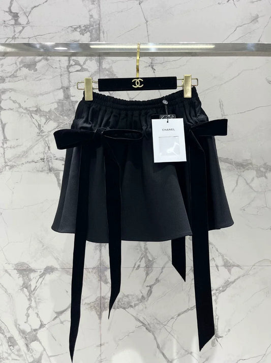 25 new style Hepburn style slim bow tie black A-line short skirt