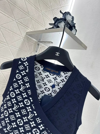 L 25 New Jacquard patchwork knitted short vest