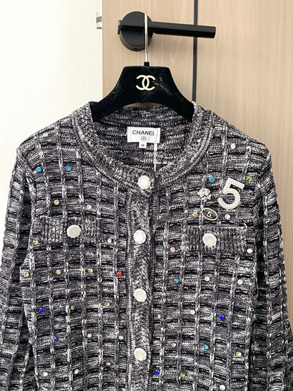 C New 25th Plaid Single-Breasted Round Neck Long-Sleeved Knit Cardigan(white/black/red)