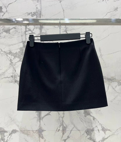 BA 25 new black hot diamond skirt