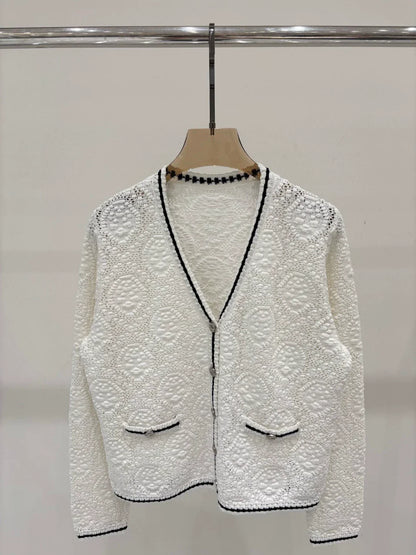 T 25 Early Autumn New Lapel Three-dimensional Relief Grainy Hollow Cardigan