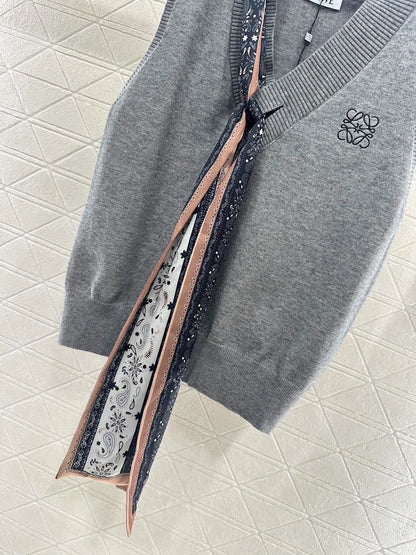 LO 25 Scarf Knit Vest