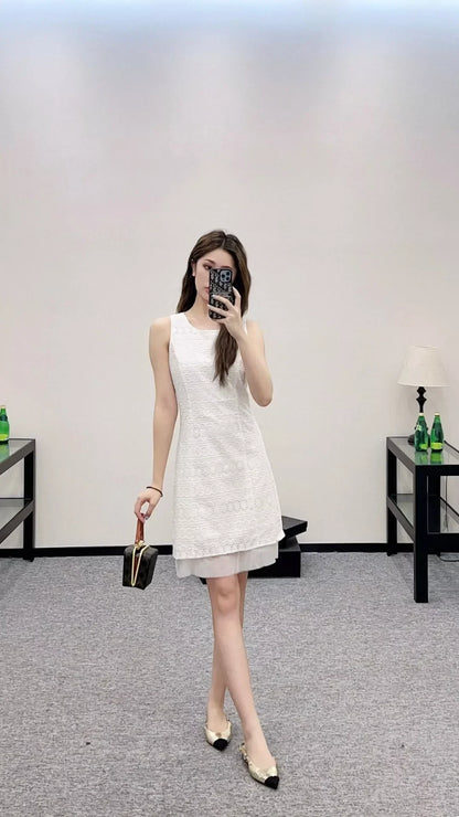 CE 25 Summer new round neck hollow embroidery vest dress