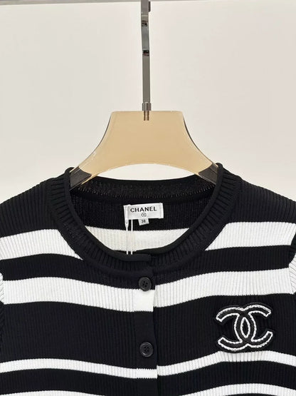C 25 Spring and Summer New Round Neck Letter Logo Knitted Cardigan
