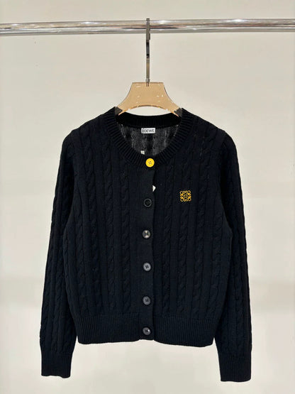 LO 25 Spring and Summer New Round Neck Letter Logo Embroidered Button Knitted Cardigan