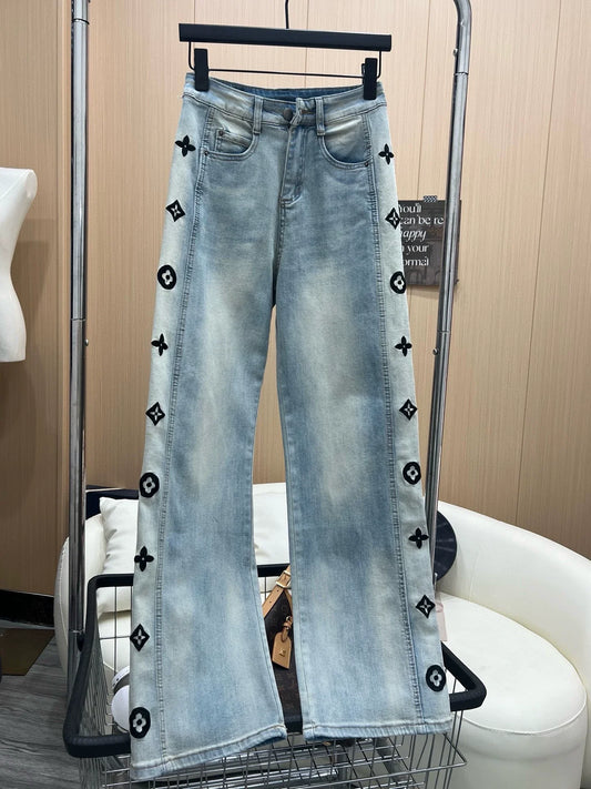 L 25 Embroidered Stretch Jeans