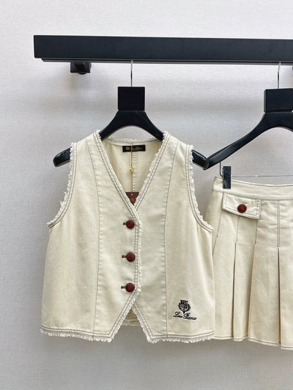25 spring and summer new suit Sleeveless V-neck denim vest + age-reducing pressed pleated half skirt