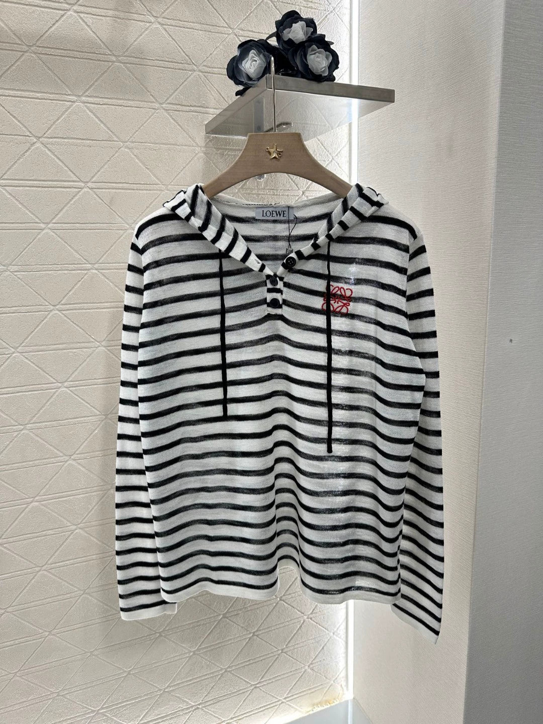 LO 25 New Hooded Striped Knit Sunscreen Top