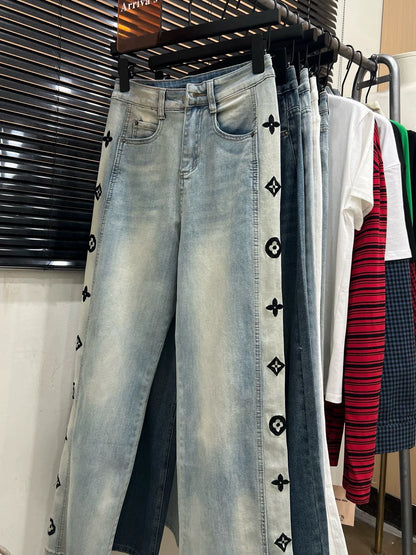 L 25 Embroidered Stretch Jeans