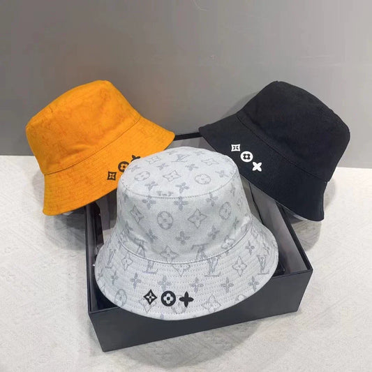 L 25 Monogrammed Flowerpot Hat Reversible