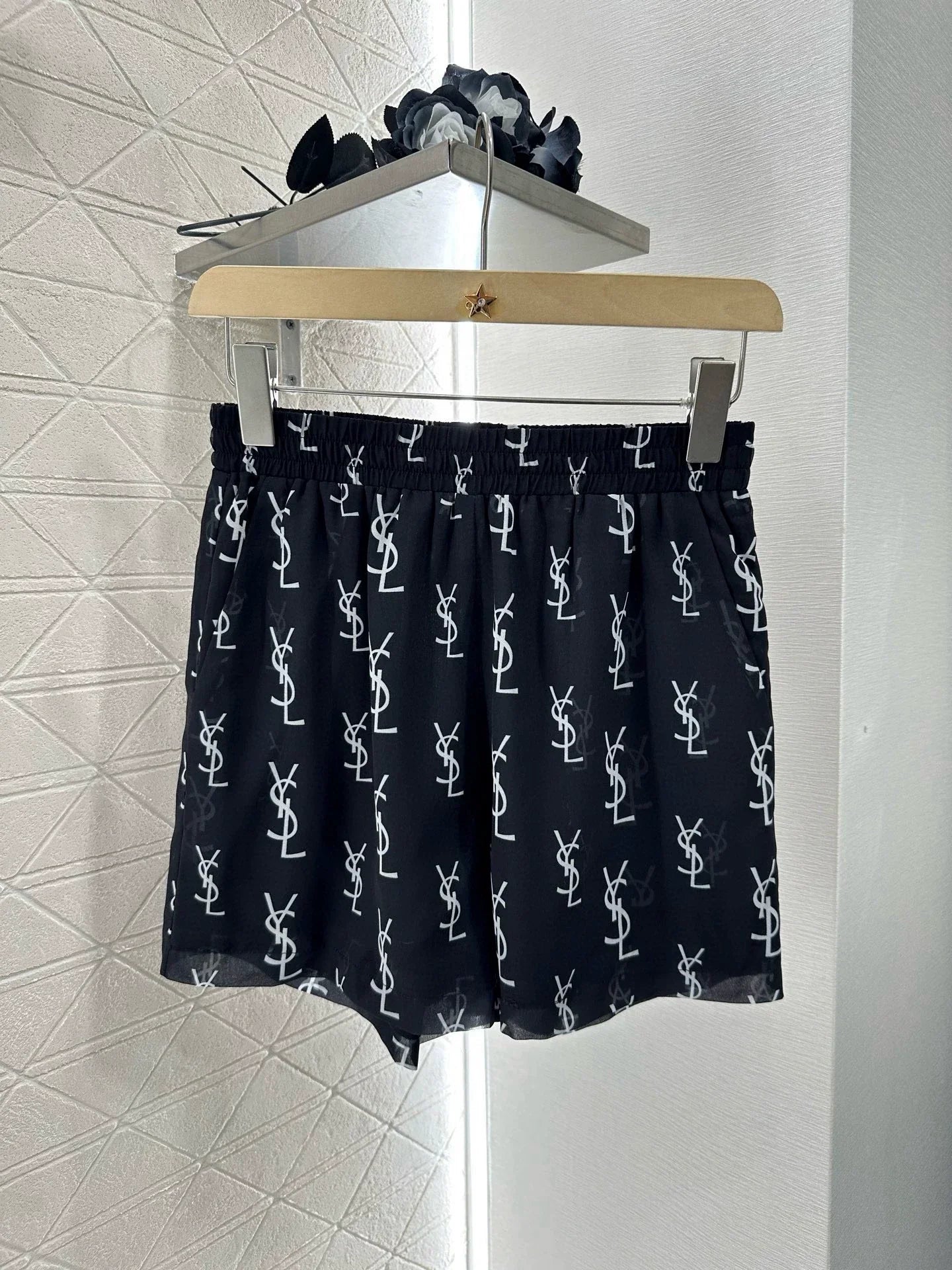 Y 25 Printed Silhouette Shirt Shorts Set