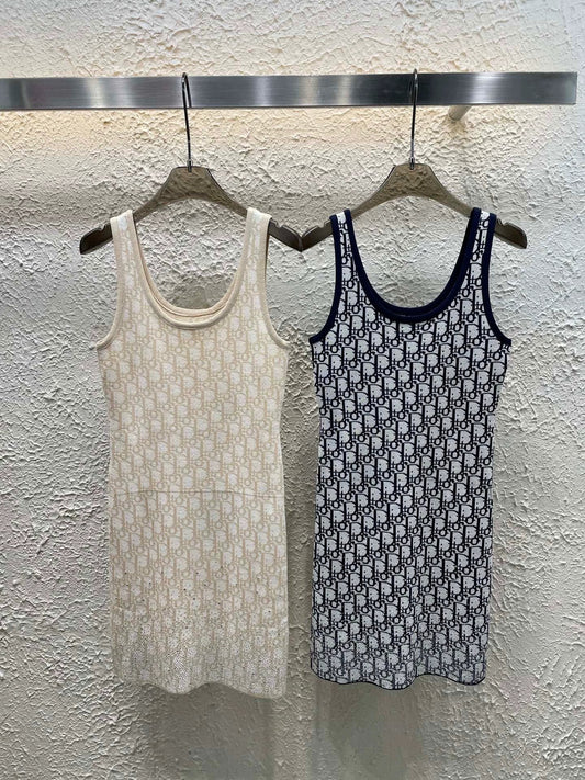 25 new Letter jacquard hot diamond knitted vest dress