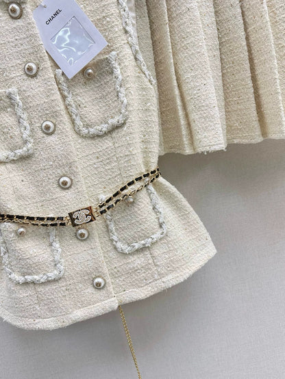 25 Spring/Summer New Knitting Set Sleeveless Knitting Vest + Pressure Pleated Half Skirt