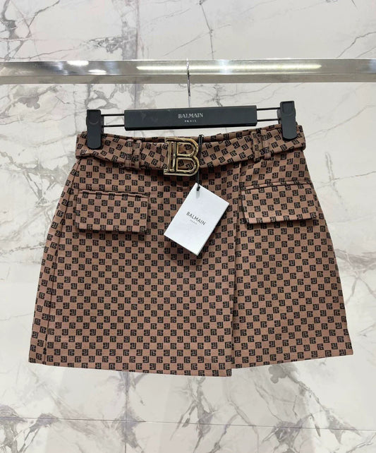25 new jacquard buckle wool skirt