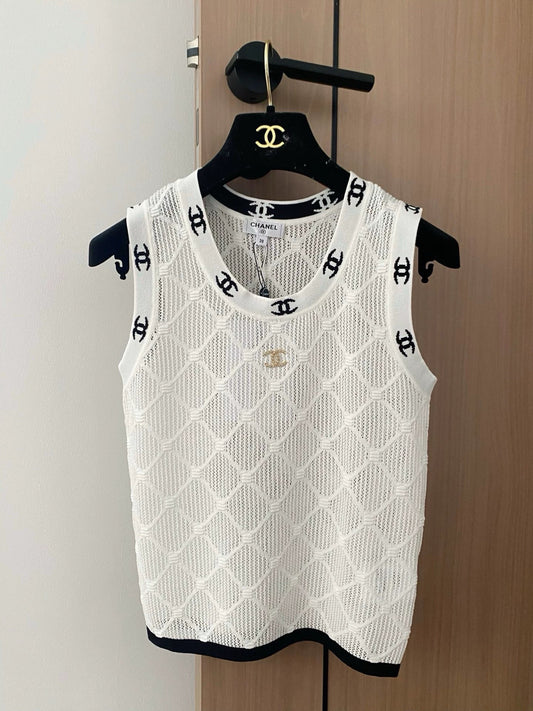 25 new summer knitted vests