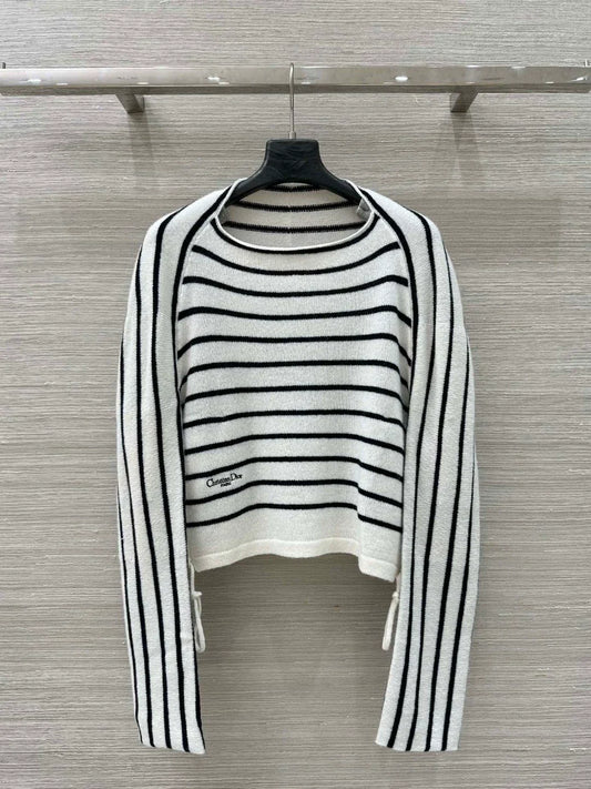 D 25 new drawstring design drawstring striped wool top.