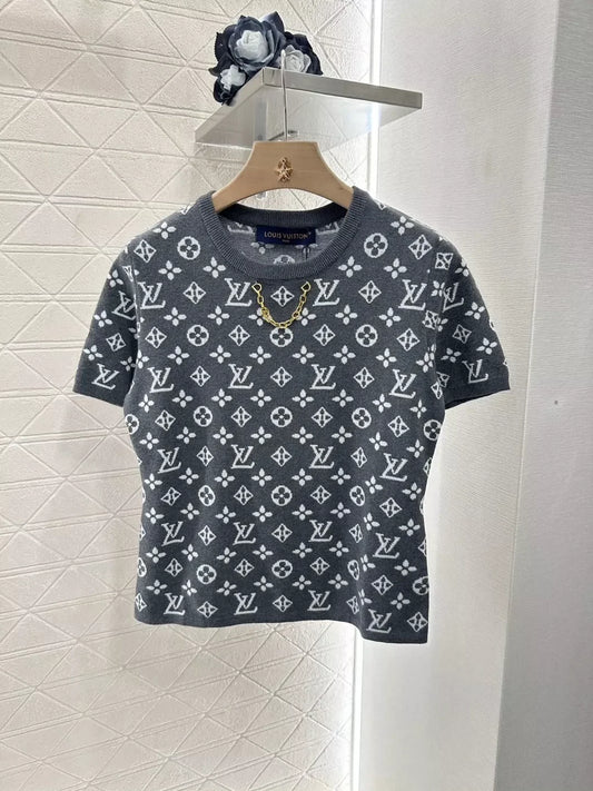 25 New Jacquard Chain Knit Short Sleeve Top