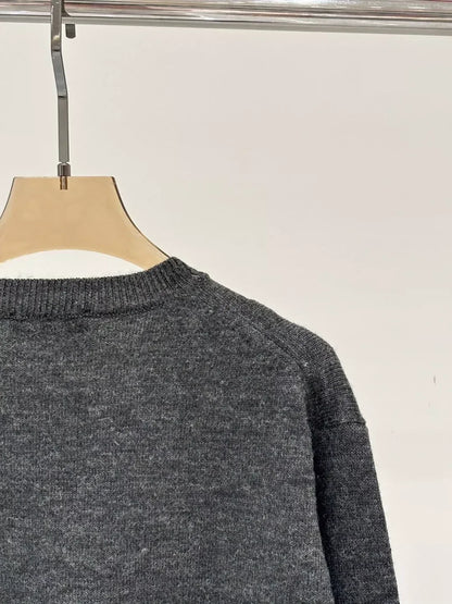 M 25 Spring and Summer new V-neck letter logo embroidery solid color simple casual knitted long sleeve