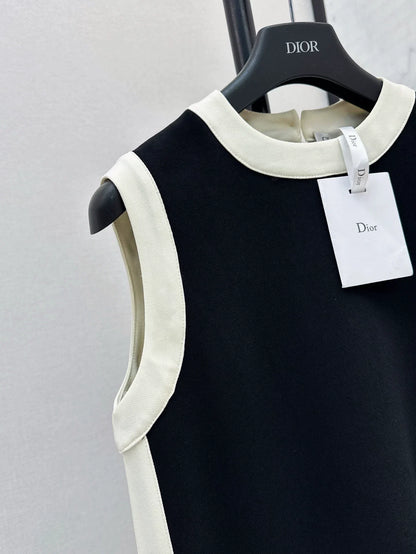 D 25 Spring/Summer New Classic Round Neck Sleeveless Dresses