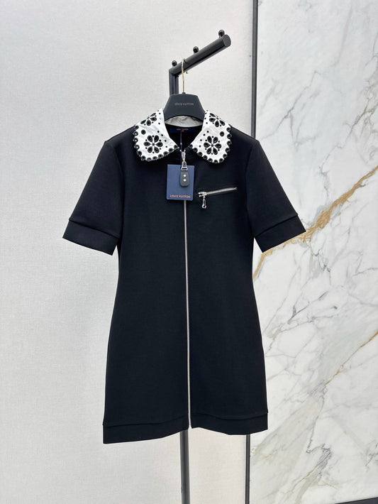 25 Spring/Summer Doll Neck Zipper Dress