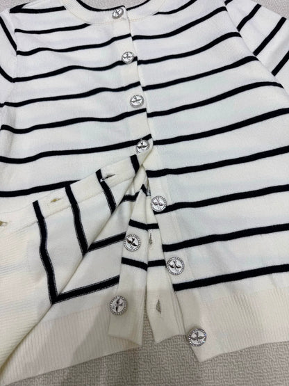 25 New Swallow Logo Front and Back Button Round Neck Cardigan