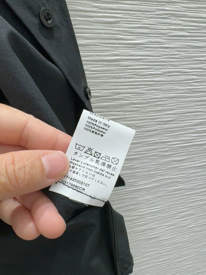 LO 25 New Back Hem Shirt
