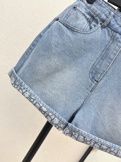 D 25 Spring/Summer New Denim Shorts