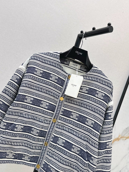 25 Early Autumn New Embroidered Jacket