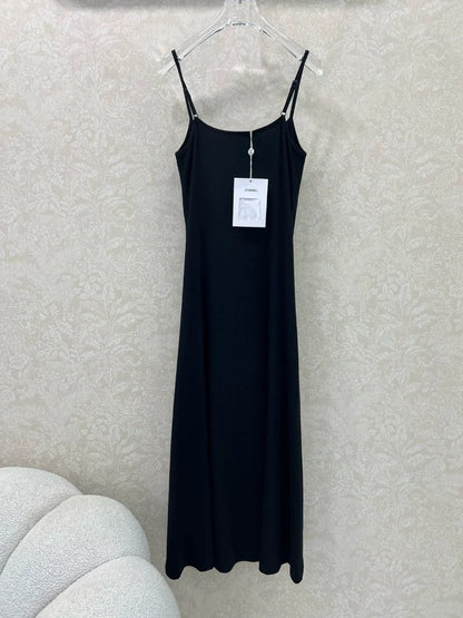 c 25 New Black Halter Long Dress with Chest Pads